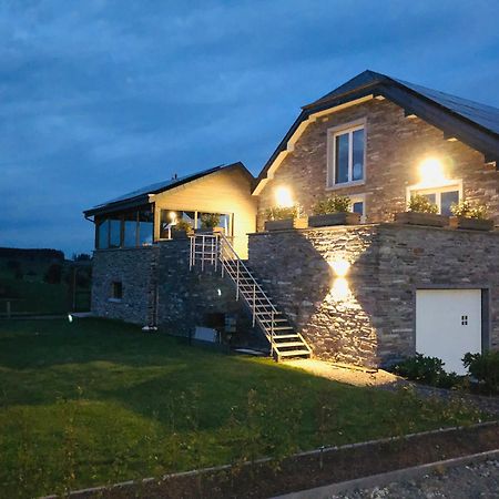 Pegasus I - 2 Chambres De Luxe, Cuisine, Salon, 2 Terrasses Et Sauna Vielsalm Exterior photo